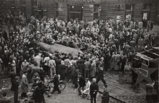 THM-TF-00001 - The 1956 Revolution and Freedom Fight in Blaha Lujza Square
