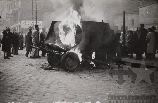 THM-TF-00065 - The 1956 Revolution and Freedom Fight in Rákóczi Street and in the area