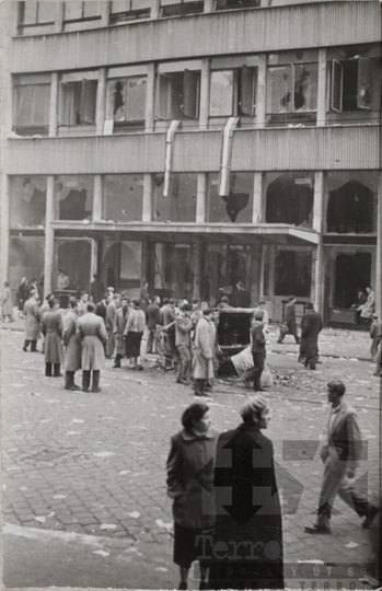 THM-TF-00097 - The 1956 Revolution and Freedom Fight in József Boulevard and in the area