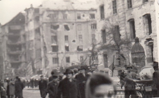 THM-BI-2017.4.3 - The 1956 Revolution and Freedom Fight in Üllői Street and in the area