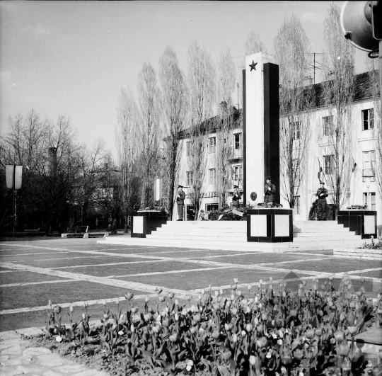 THM-BJ-00283 - Szekszárd, South Hungary, 1973