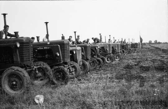 THM-BJ-00406 - Őcsény, South Hungary, 1966