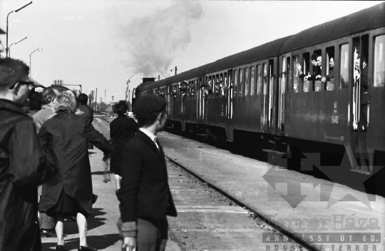 THM-BJ-00640 - Szekszárd, South Hungary, 1968 