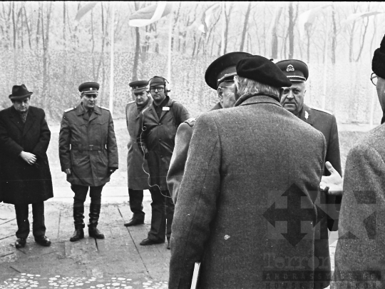 THM-BJ-00677 - Dunaújváros, Central Hungary, 1977 