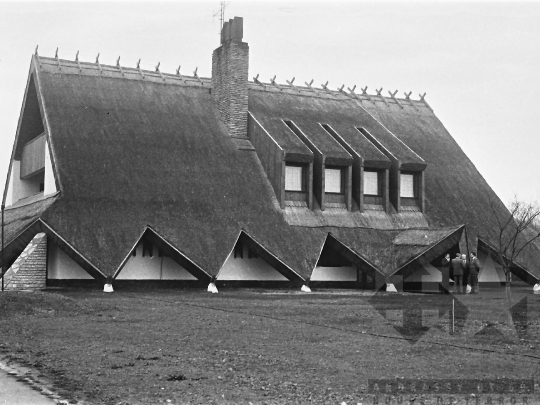 THM-BJ-00710 - Szekszárd, South Hungary, 1977