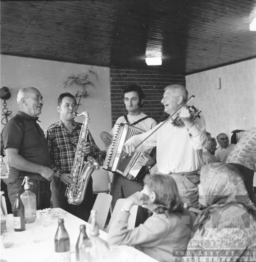 THM-BJ-00740 - Szekszárd, South Hungary, 1977