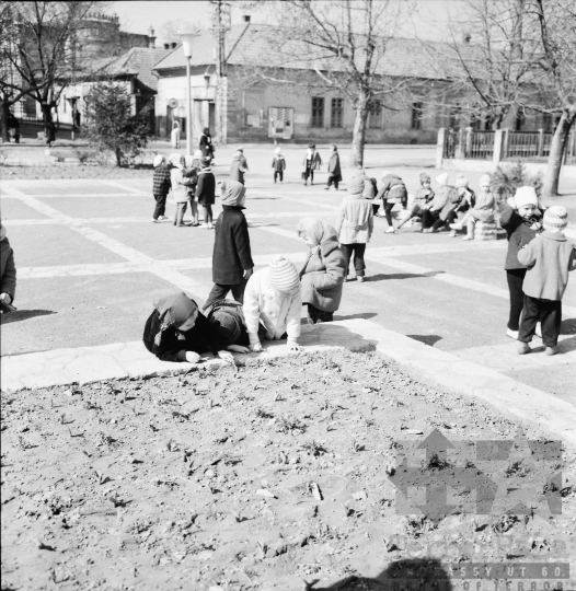 THM-BJ-01066 - Szekszárd, South Hungary, 1965