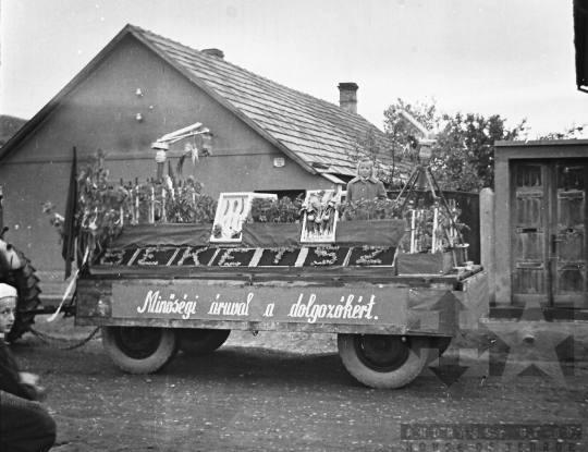 THM-BJ-01076 - Szekszárd, South Hungary, 1960 