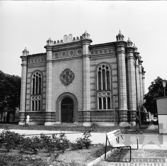 THM-BJ-01089 - Szekszárd, South Hungary, 1965