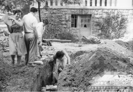 THM-BJ-01112 - Szekszárd, South Hungary, 1966 