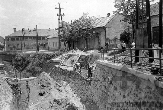 THM-BJ-01208 - Szekszárd, South Hungary, 1962