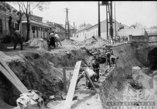 THM-BJ-01215 - Szekszárd, South Hungary, 1962