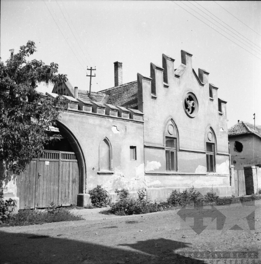 THM-BJ-01233 - Szekszárd, South Hungary, 1960