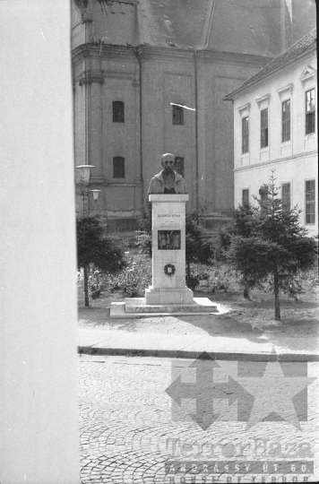 THM-BJ-01263 - Szekszárd, South Hungary, 1974