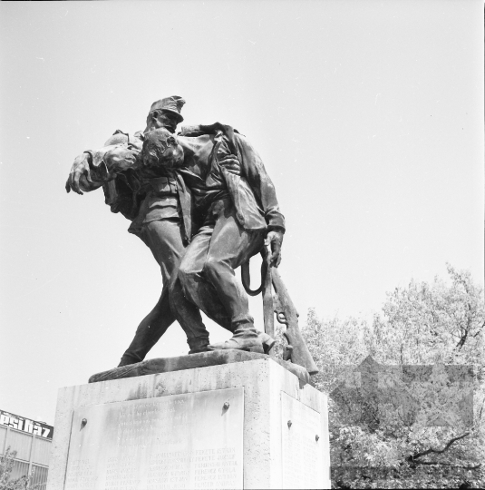 THM-BJ-01277 - Szekszárd, South Hungary, 1974