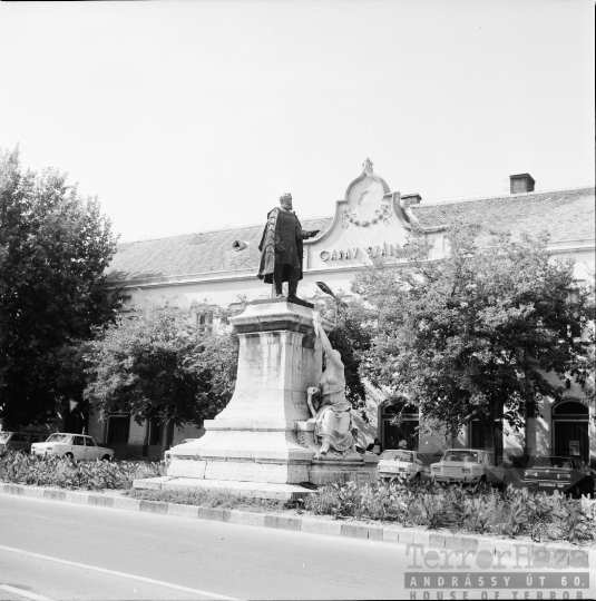 THM-BJ-01281 - Szekszárd, South Hungary, 1974