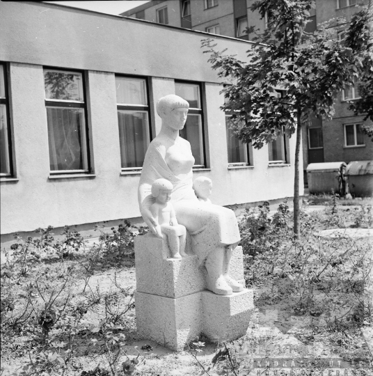 THM-BJ-01291 - Szekszárd, South Hungary, 1974