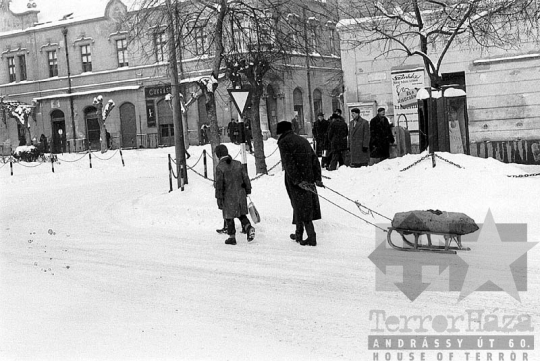 THM-BJ-01342 - Szekszárd, South Hungary, 1962