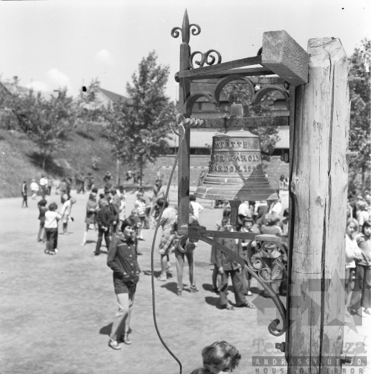 THM-BJ-01387 - Szekszárd, South Hungary, 1988