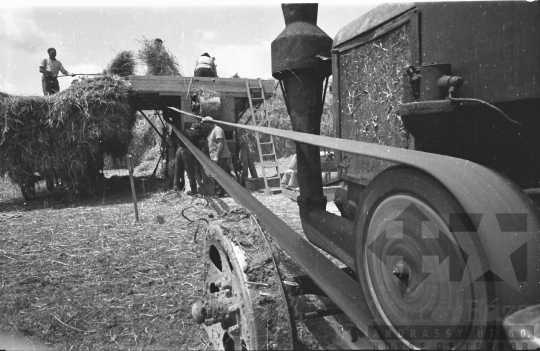 THM-BJ-01402 - Madocsa, South Hungary, 1968