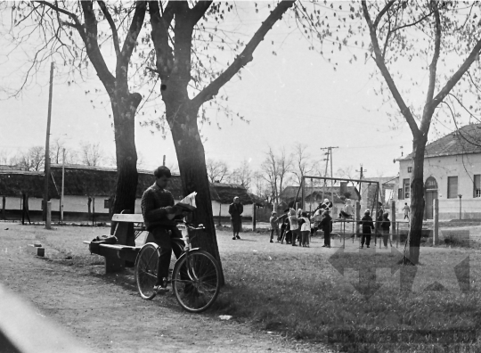 THM-BJ-01421 - Sárszentlőrinc, South Hungary, 1965