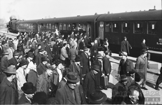 THM-BJ-01853 - Szekszárd, South Hungary, 1968 