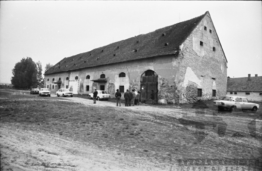 THM-BJ-02176 - Simontornya, South Hungary, 1982