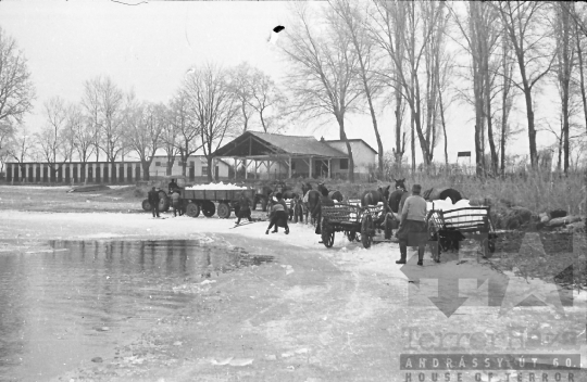 THM-BJ-02420 - Szekszárd, South Hungary, 1962