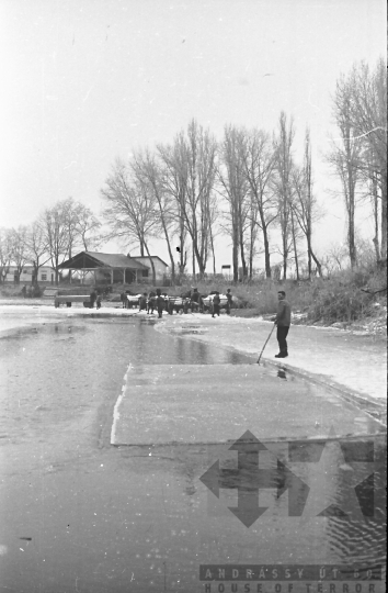 THM-BJ-02421 - Szekszárd, South Hungary, 1962