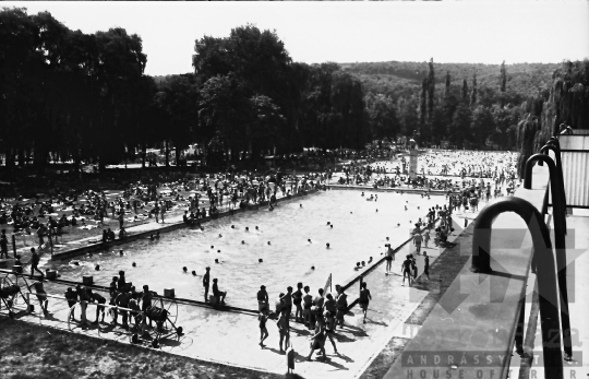 THM-BJ-02749 - Miskolc, North Hungary, 1967