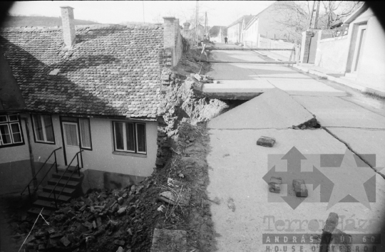 THM-BJ-03126 - Szekszárd, South Hungary, 1981