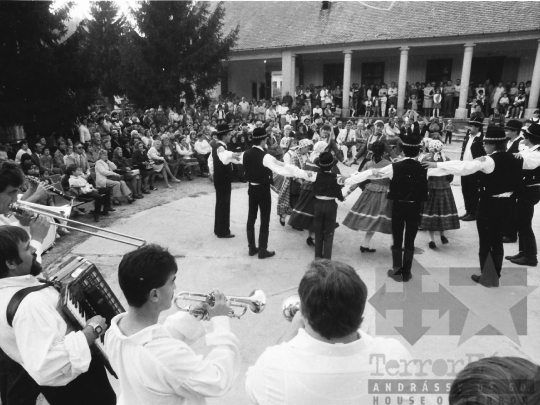 THM-BJ-03154 - Szekszárd, South Hungary, 1982