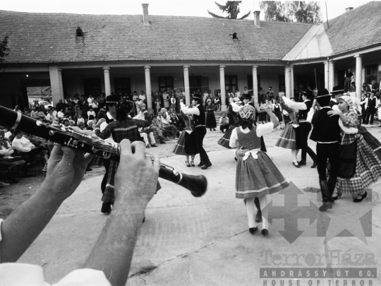 THM-BJ-03155 - Szekszárd, South Hungary, 1982