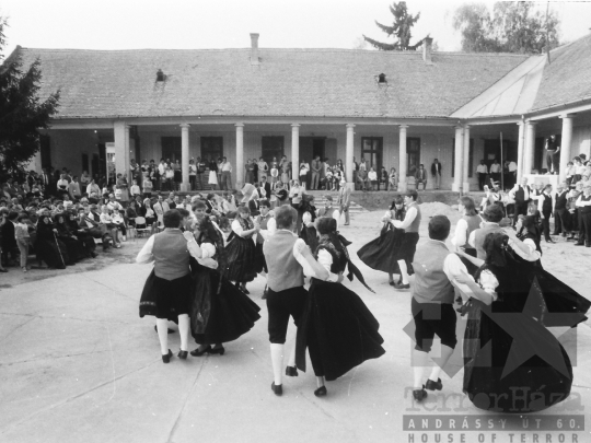 THM-BJ-03179 - Szekszárd, South Hungary, 1982