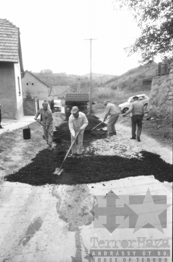 THM-BJ-03215 - Mórágy, South Hungary, 1983