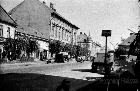 THM-BJ-03569 - Szekszárd, South Hungary, 1960