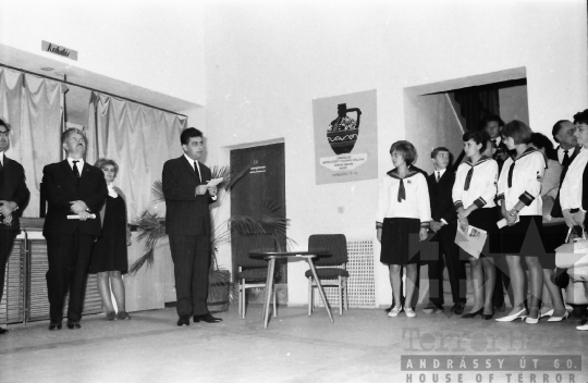 THM-BJ-03651 - Pécsvárad, South Hungary, 1966