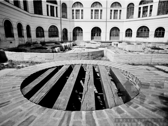 THM-BJ-03736 - Szekszárd, South Hungary, 1976