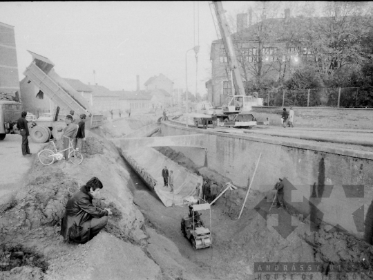 THM-BJ-03857 - Szekszárd, South Hungary, 1979 