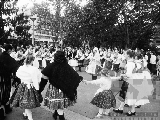 THM-BJ-04615 - Szekszárd, South Hungary, 1987