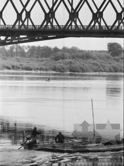 THM-BJ-05217 - Dunaföldvár, South Hungary, 1978