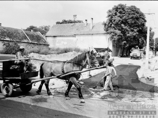 THM-BJ-05303 - Paks, South Hungary, 1978