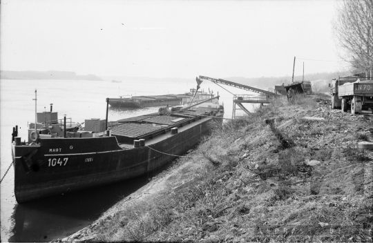 THM-BJ-05475 - Dombori, South Hungary, 1981