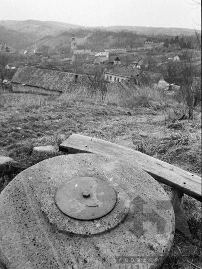 THM-BJ-05709 - Mórágy, South Hungary, 1985