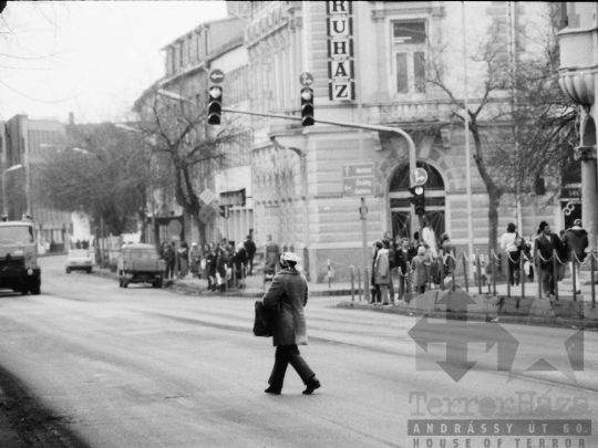 THM-BJ-06472 - Szekszárd, South Hungary, 1985