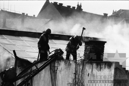 THM-BJ-06732 - Szekszárd, South Hungary, 1986 