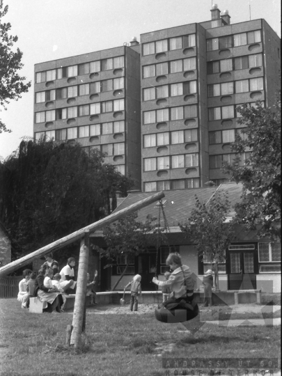 THM-BJ-07047 - Szekszárd, South Hungary, 1988