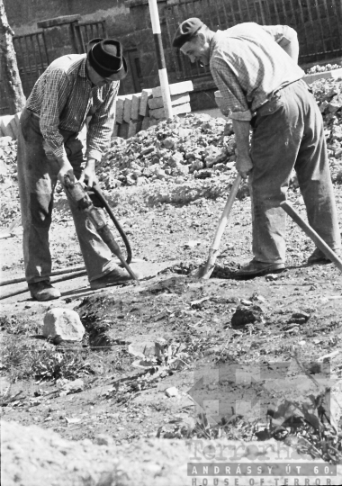 THM-BJ-07428 - Szekszárd, South Hungary, 1962 