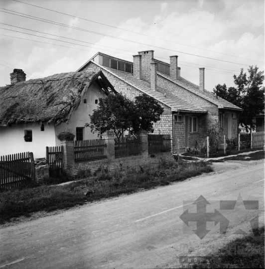 THM-BJ-07640 - Gyulaj, South Hungary, 1977