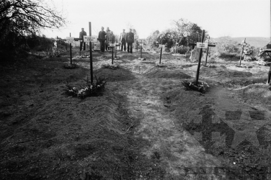 THM-BJ-08009 - Grábóc, South Hungary, 1989